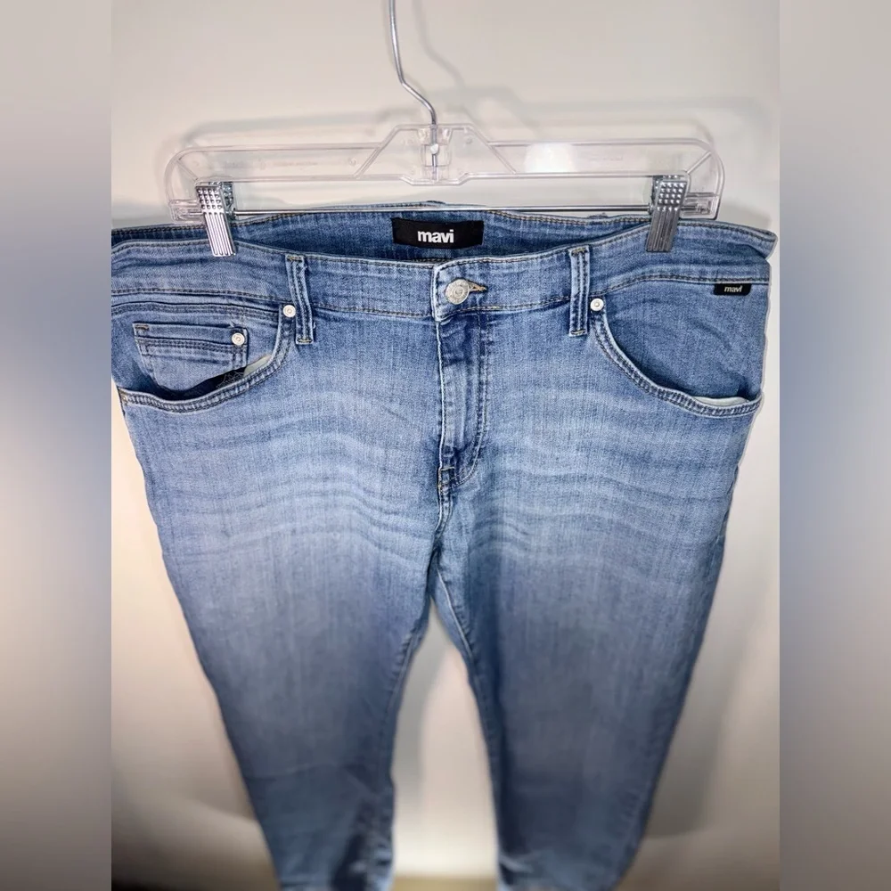 Mavi Designer Men's Zach Straight Blue Jeans size 36/32